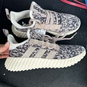 Adidas Kaptir 3.0 Grey/Core Black Running Shoes